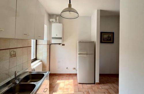 Fermo Apartment | [Appartamento con vista] Finestra sulle colline
