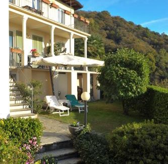 Maccagno Apartment | Appartamento del Sole