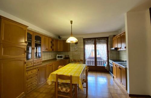 Ponte Arche Apartment | Appartamento Dona Comano Terme