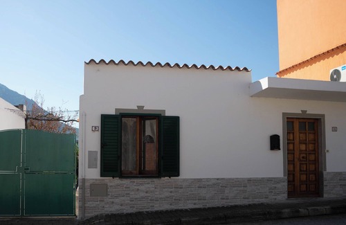 Loculi Apartment | Appartamento Fico - One Bedroom Apartment, Sleeps 4
