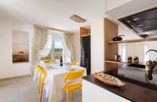 Pittuini House | Appartamento I Tarocchi Deluxe by BarbarHouse