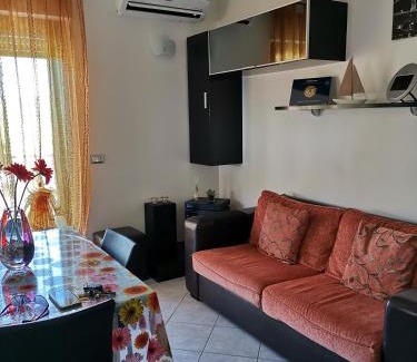 Collesanto Apartment | Appartamento "IL GAMBERO"