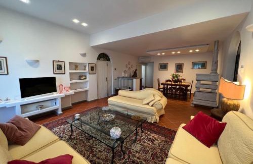 Pistoia Apartment | Appartamento in fattoria #2