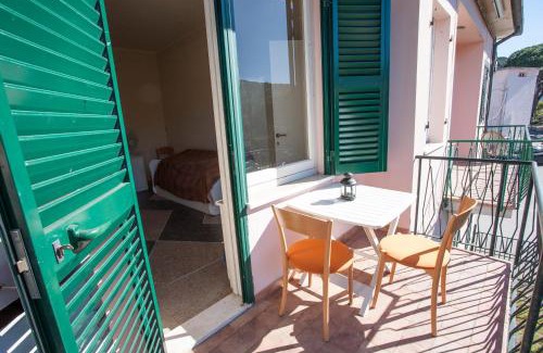 Procchio Apartment | Appartamento in Via del Mare a Procchio