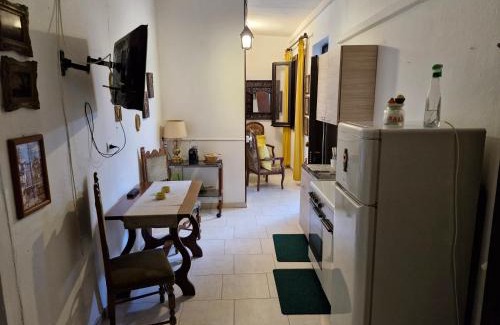 Monserrato Apartment | Appartamento indipendente Monserrato Policlinico - casa vacanze