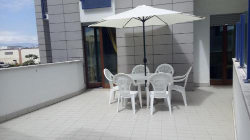 Sambuceto Apartment | Appartamento Piazza dei Popoli