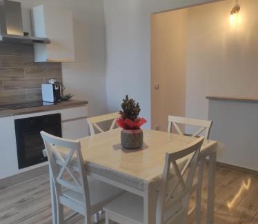Cisterna di Latina Apartment | APPARTAMENTO JLENIA