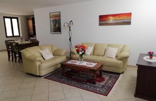 Nurachi Apartment | Appartamento Joanna