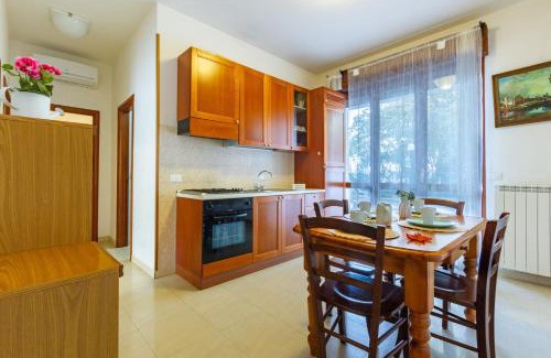 Villa Rosa Apartment | Appartamento La Pineta Nord - MyHo Casa