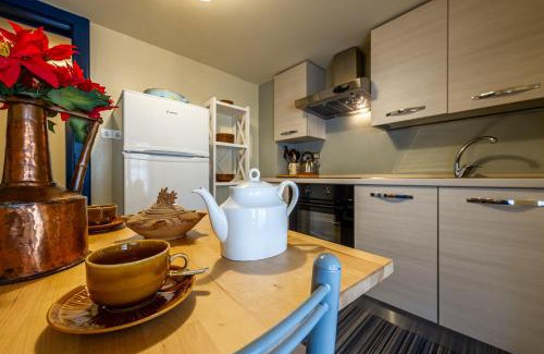 Dolonne Apartment | APPARTAMENTO LA VILLETTE - COUR 0220 - Comodo e Ben Posizionato