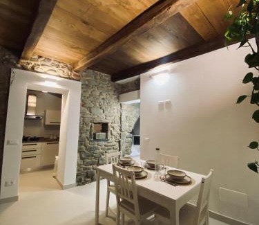 Beverino Apartment | Appartamento La Volta