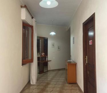 Capoterra Apartment | Appartamento luminoso e spazioso al primo piano