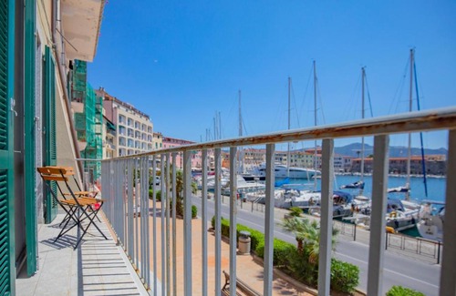 Portoferraio Old Town House | Appartamento Lungomare - HelloElba