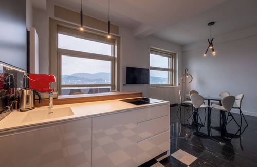 Turin Apartment | Appartamento Luxury con Balcone