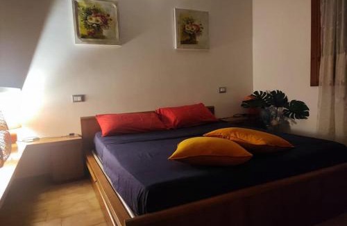 Ronchi Apartment | Appartamento Mare e Monti a Marina di MASSA