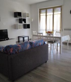 Marina di Massa Apartment | Appartamento Mare Pital