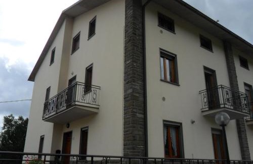 Corrubbio di Negarine Apartment | Appartamento Montefumaiolo