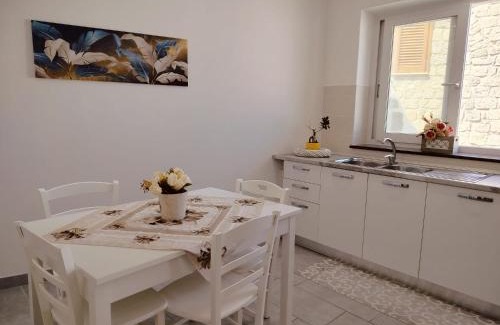 Forio Apartment | Appartamento Raffaele