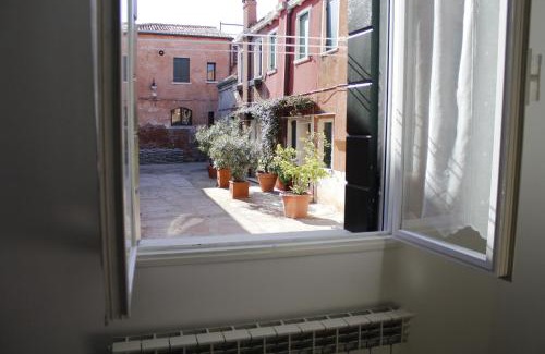 Isola San Giorgio Maggiore Apartment | Appartamento Redentore