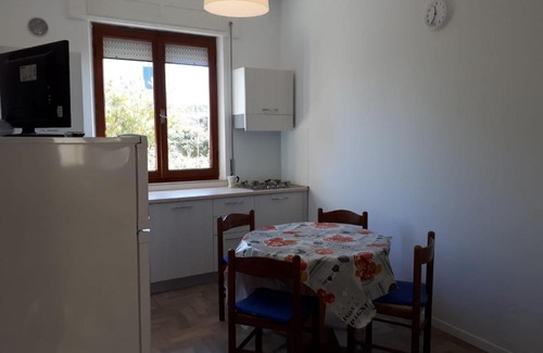 Cupra Marittima Apartment | Appartamento rimodellato seconda fila mare centro di Cupra Marittima