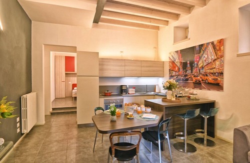 Gargnano Apartment | Appartamento Simone by Theater Home, in the heart of Gargnano