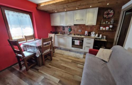 Valtournenche Apartment | Appartamento sul Lago di Maen