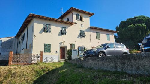 Castelnuovo d'Elsa Apartment | Appartamento Via Roma