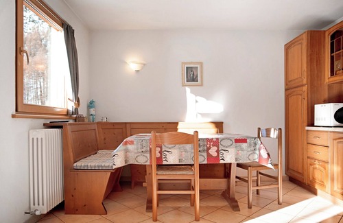 Livigno Apartment | 'Appartamento Vago' with Mountain View, Wi-Fi, Balcony & Garden
