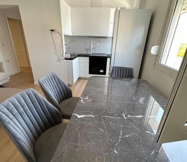 Orikum Apartment | Appartamento Viliano !