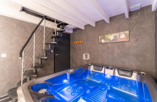Saint-Genies-de-Malgoires Apartment | Appartement avec Jacuzzi Sauna