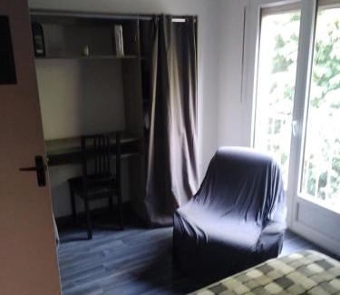 Saint-Jacques-de-la-Lande Apartment | Appartement dans copropriété arborée