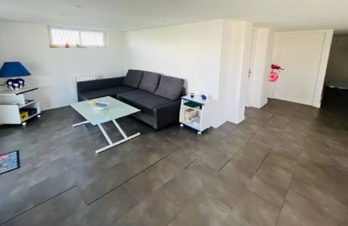 Saint-Symphorien-d'Ozon Apartment | Appartement en Rez-de-jardin Entre Vienne et Lyon