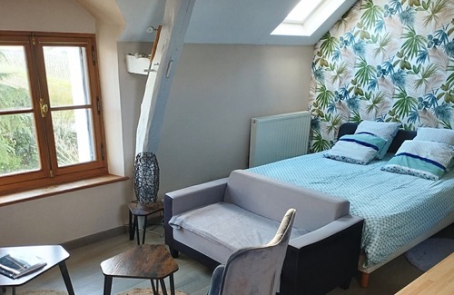 Les Garennes-sur-Loire Apartment | Appartement La Petite Musardière Avec Piscine