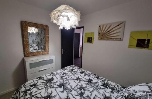 Saint-Michel-de-Chaillol Apartment | Appartement 2 Chambres - Terrasse - Centre Station - Parking - FR-1-393-162