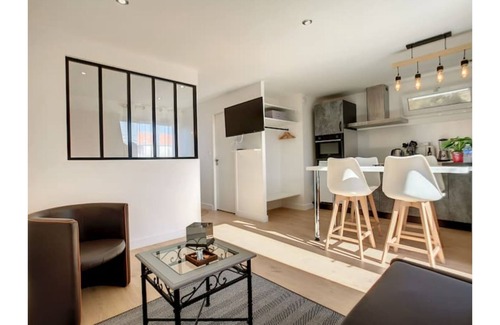 St-Meme-le-Tenu Apartment | Appartement Supérieur n°3
