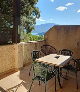 Sainte-Croix-du-Verdon Apartment | appartement confortable
