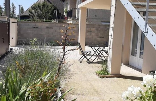 Bergerac Apartment | Appartement à 20mn de la Ville a Pied, Animaux de Compagnie Acceptés
