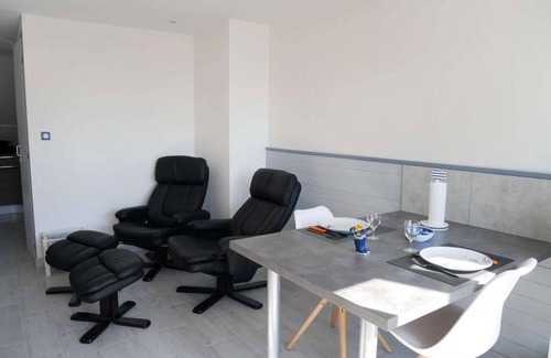 Etel Apartment | Appartement Étel, 2 pièces, 2 personnes - FR-1-479-95
