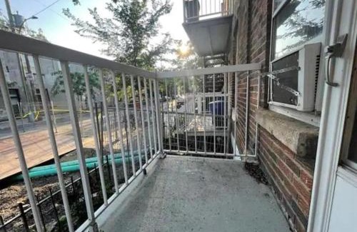 Sainte-Marie Apartment | Appartement 1 chambre avec balcon près Métro Frontenac 2159-01