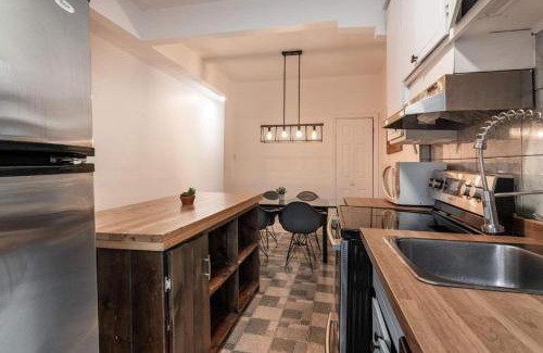 Sainte-Marie Apartment | Appartement 1 chambre avec balcon près Métro Frontenac 2159-01