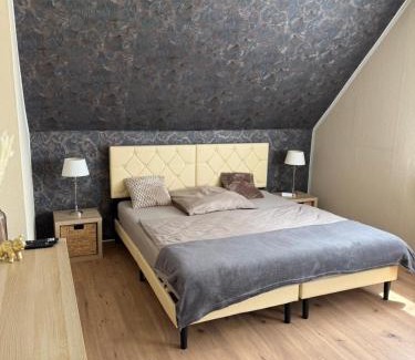Thiede Apartment | Appartement 1 - Einzimmerwohnung mit Küche und Bad