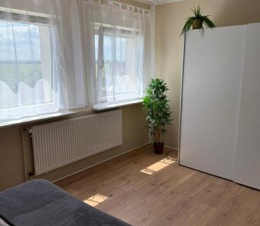 Thiede Apartment | Appartement 1 - Einzimmerwohnung mit Küche und Bad