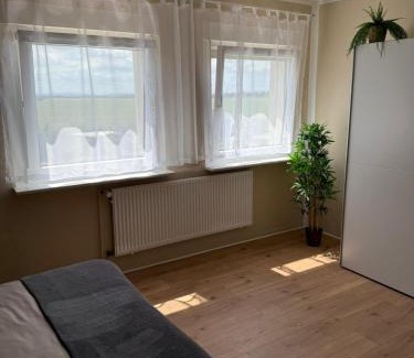 Thiede Apartment | Appartement 1 - Zweizimmerwohnung mit Küche und Bad