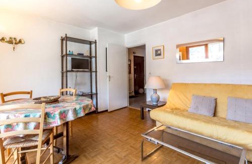 Le Grand-Bornand Apartment | Appartement 2 Chambres avec Parking et Balcon à La Clusaz - FR-1-459-221
