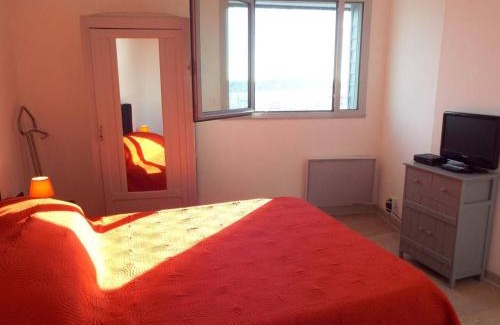 La Trinite-sur-Mer Apartment | Appartement 2 pièces avec parking à La Trinité-sur-Mer - FR-1-477-78