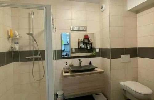 Montperreux Apartment | Appartement 2 Pièces Proche lac