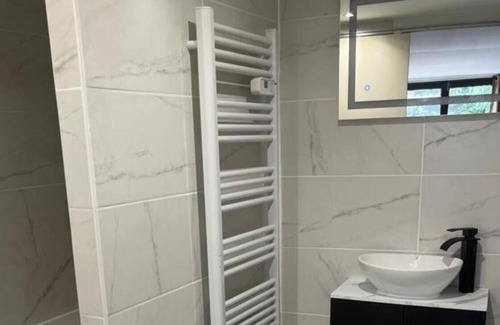 Montlhery Apartment | Appartement 2 Pièces