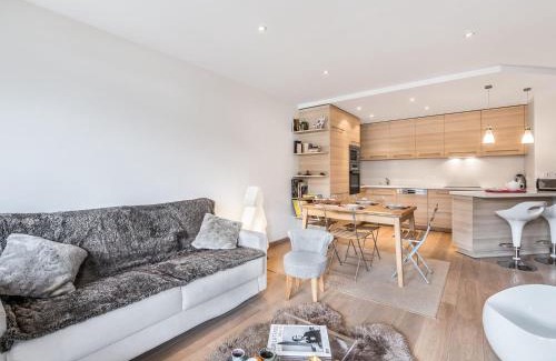 Megeve Apartment | Appartement 3 pièces au centre de Megève, balcon, proche télécabine, Wifi, idéal pour 4 personnes - FR-1-453-53