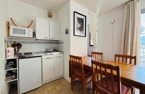 Plage d'Argeles Apartment | Appartement 4 pers au port d'Argelès avec terrasse, parking - FR-1-309-512