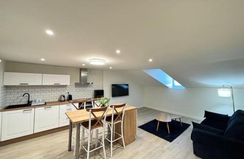 Limoges Apartment | Appartement 6 Climatisé pour un séjour unique au centre ville de Limoges